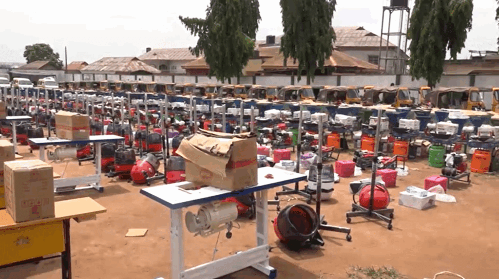 Senator Solomon Olamilekan Adeola empowers residents of Ado Odo Ota Local Government Area of Ogun