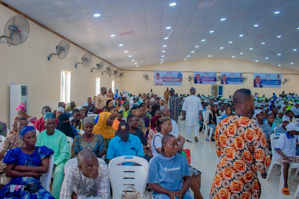 Second ICT Training for Secondary Schools dsc 7871