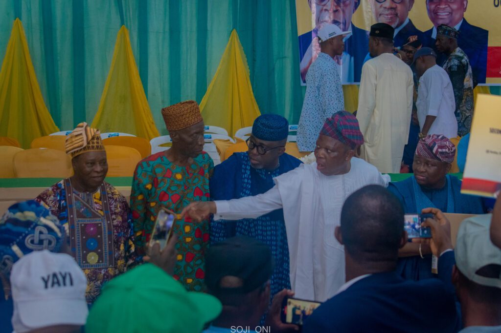 Second ICT Training for Secondary Schools dsc 8024