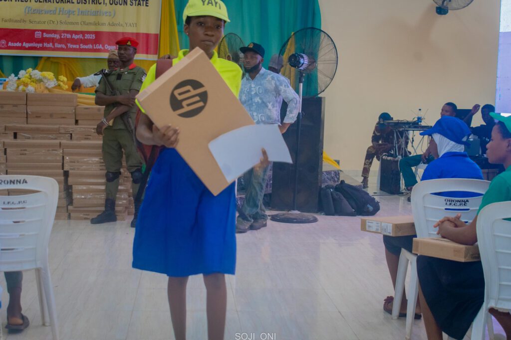 Second ICT Training for Secondary Schools dsc 8069