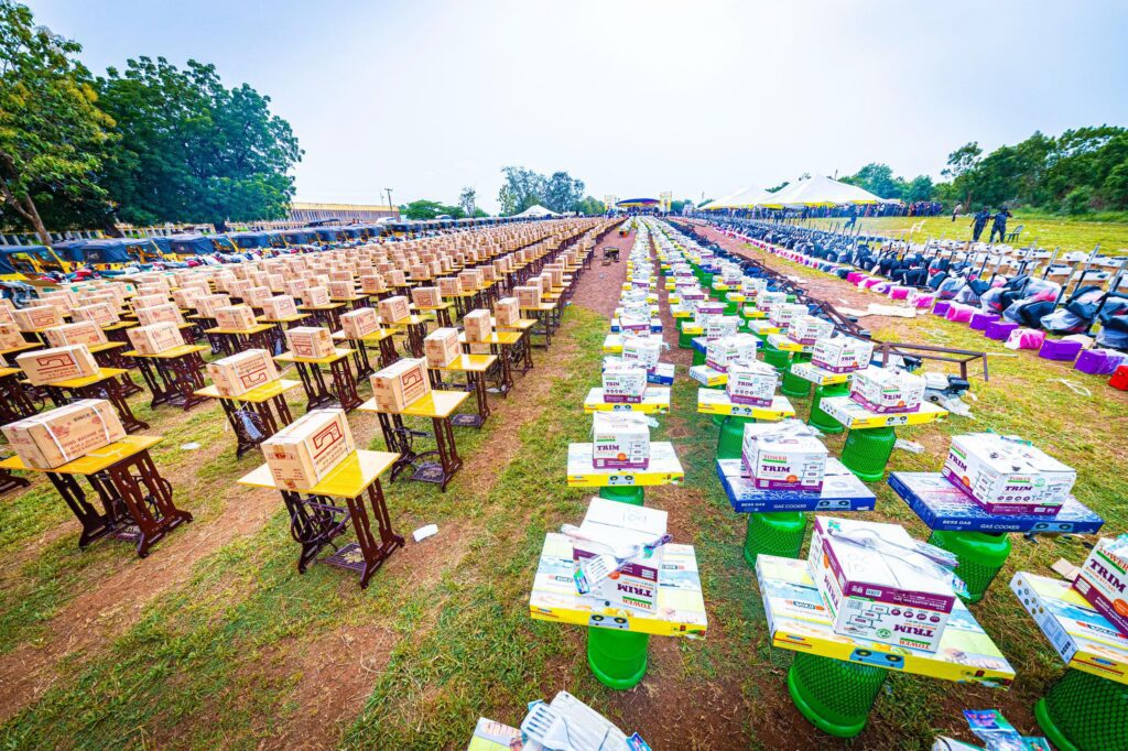 Yewa North Town Hall & Empowerment Tour s33