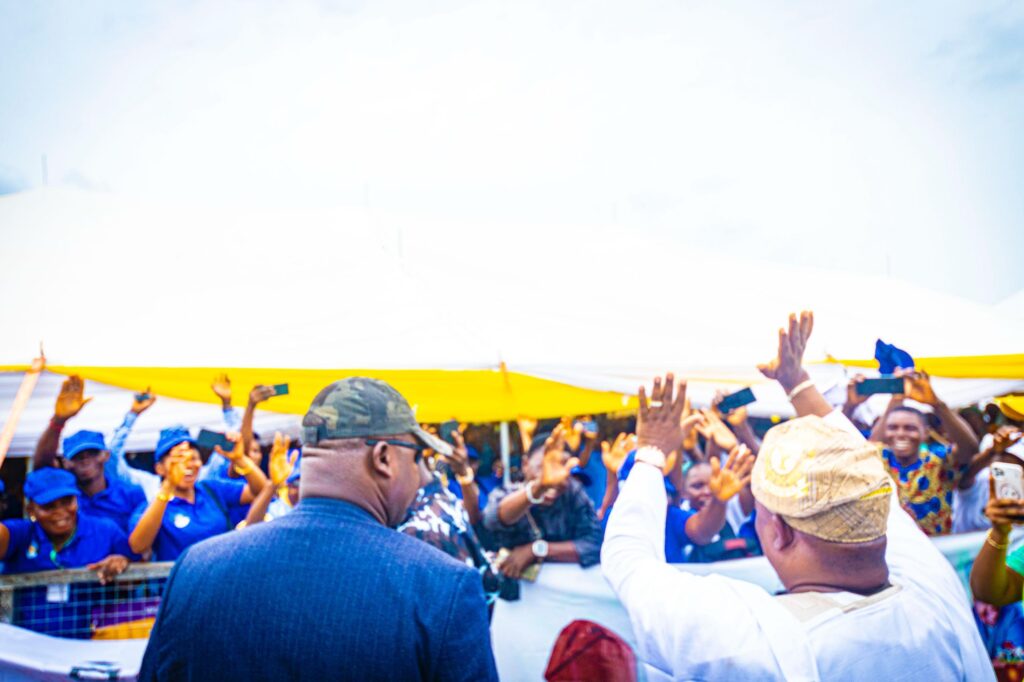 Yewa North Town Hall & Empowerment Tour s6