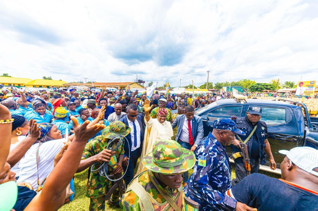 Ipokia Town Hall & Empowerment Tour y9